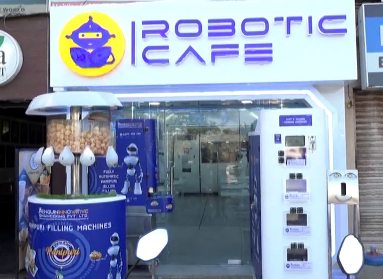 Robotic Cafe in Ahmedabad