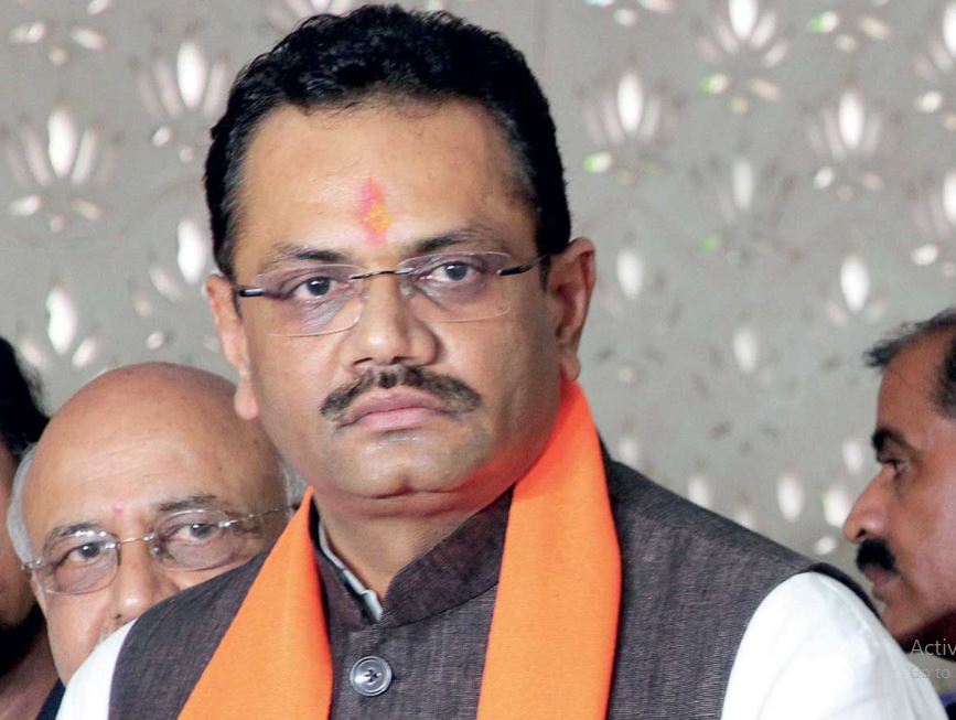 jitu vaghani announce 10000 travelling teacher in gujarat